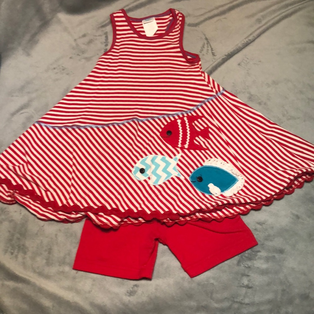 Red and white fishy shirt set